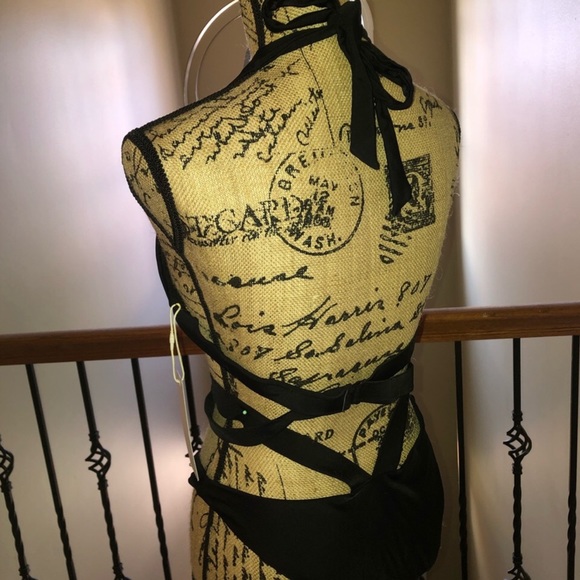 Tobi Wrap Around Bikini Set Sporty Goddess Beach Vibes Black L NWT - Picture 5 of 5